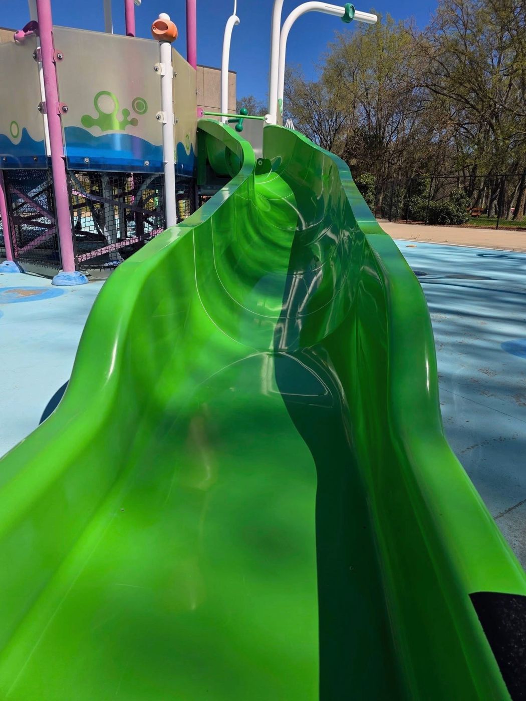 Polished green slide surface
